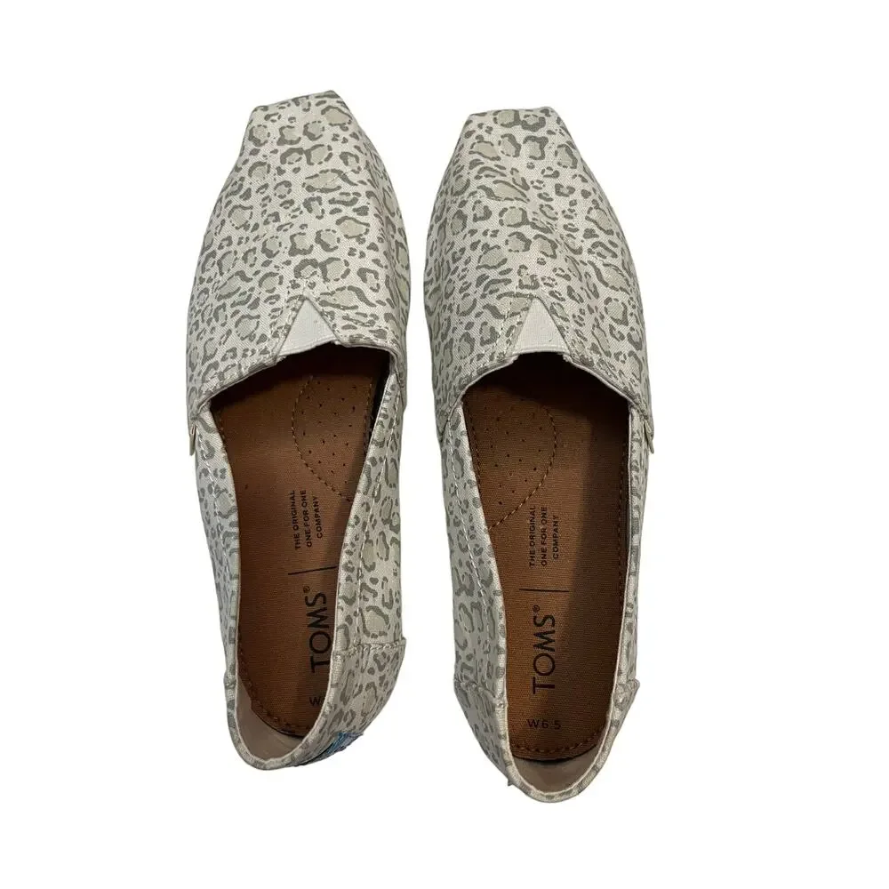 Toms Cheetah slip ons